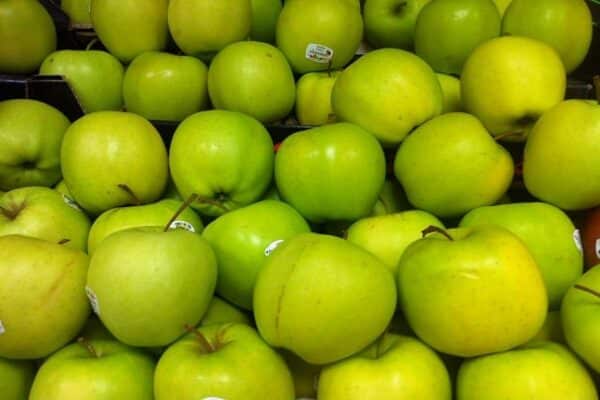 Apples Golden Delicious